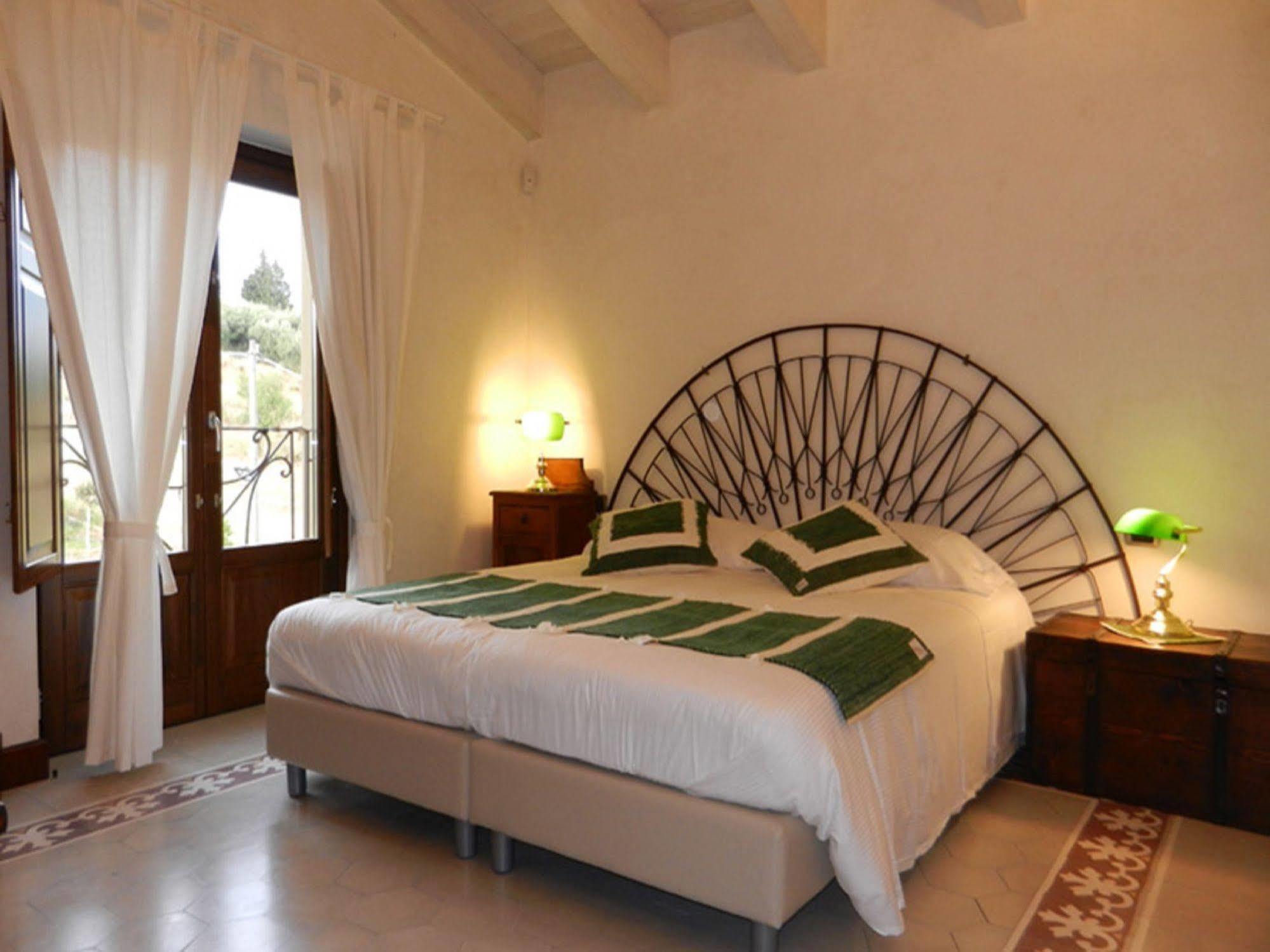 Vecchia Dimora Resort Centuripe Buitenkant foto