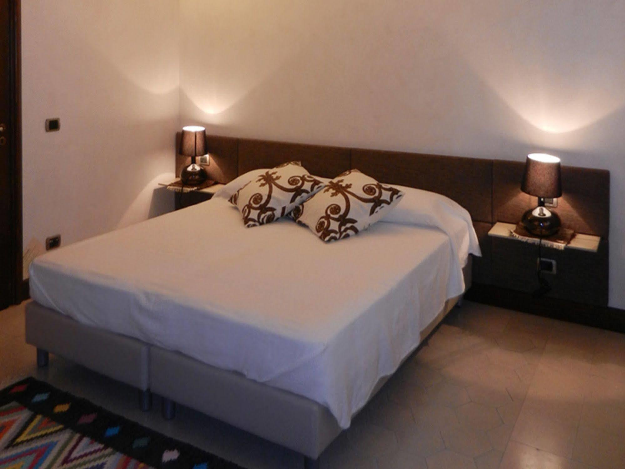 Vecchia Dimora Resort Centuripe Buitenkant foto
