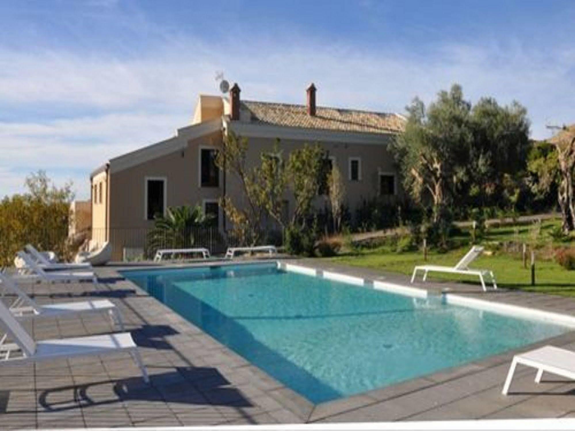 Vecchia Dimora Resort Centuripe Buitenkant foto