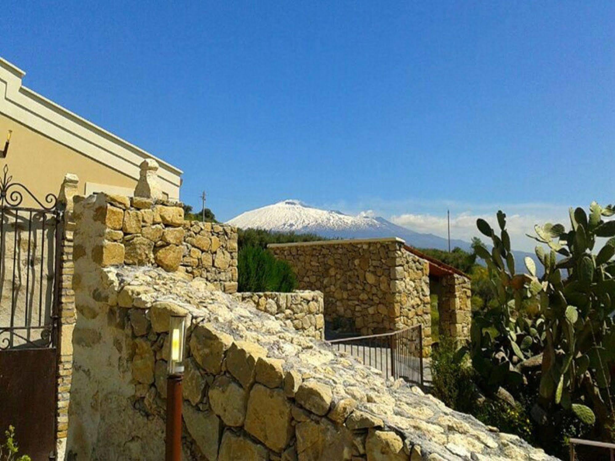 Vecchia Dimora Resort Centuripe Buitenkant foto