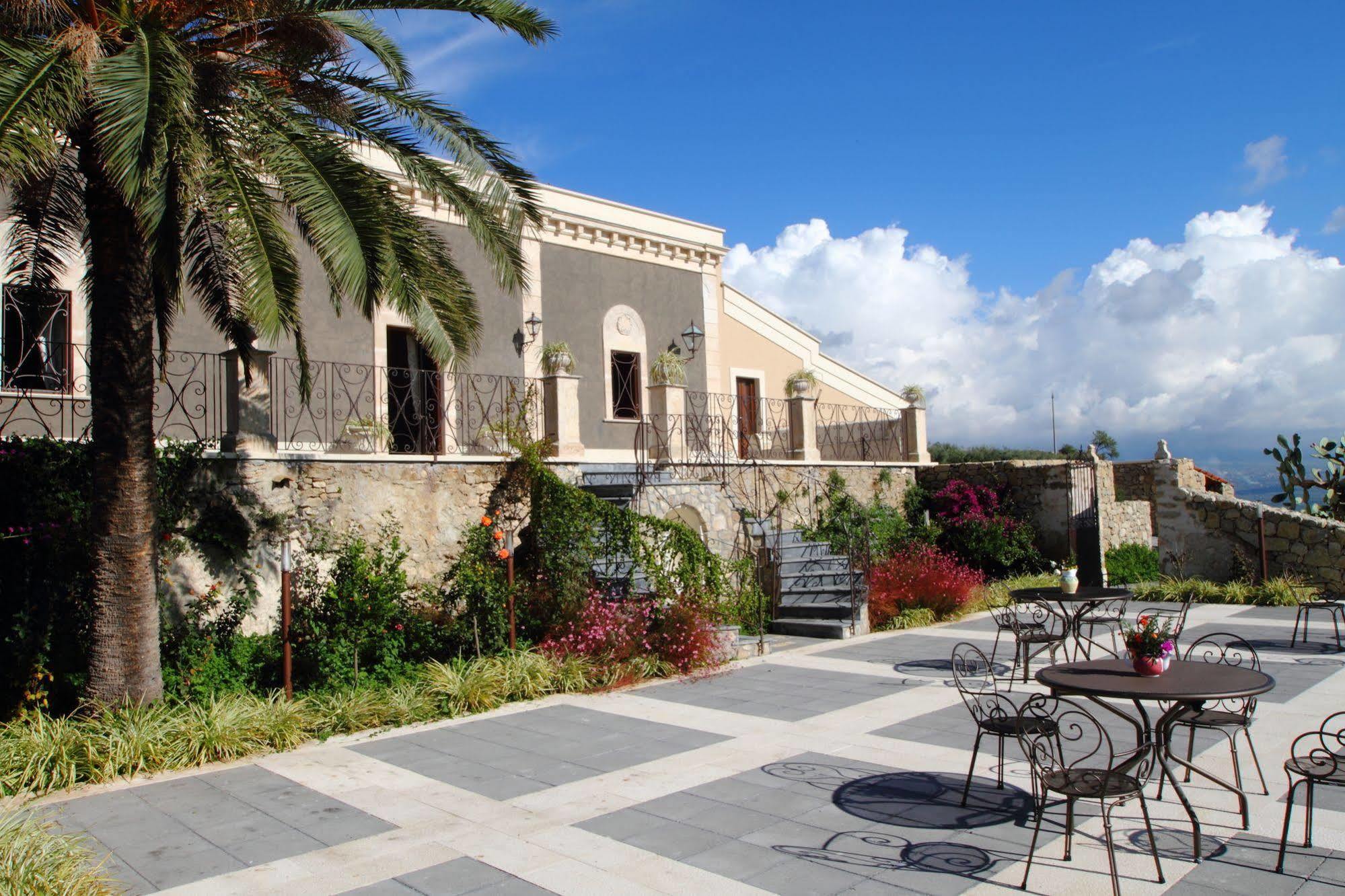 Vecchia Dimora Resort Centuripe Buitenkant foto