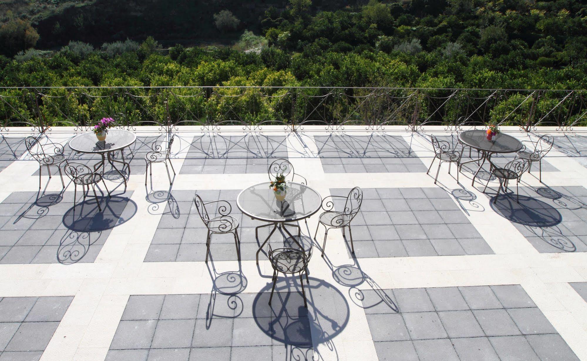 Vecchia Dimora Resort Centuripe Buitenkant foto