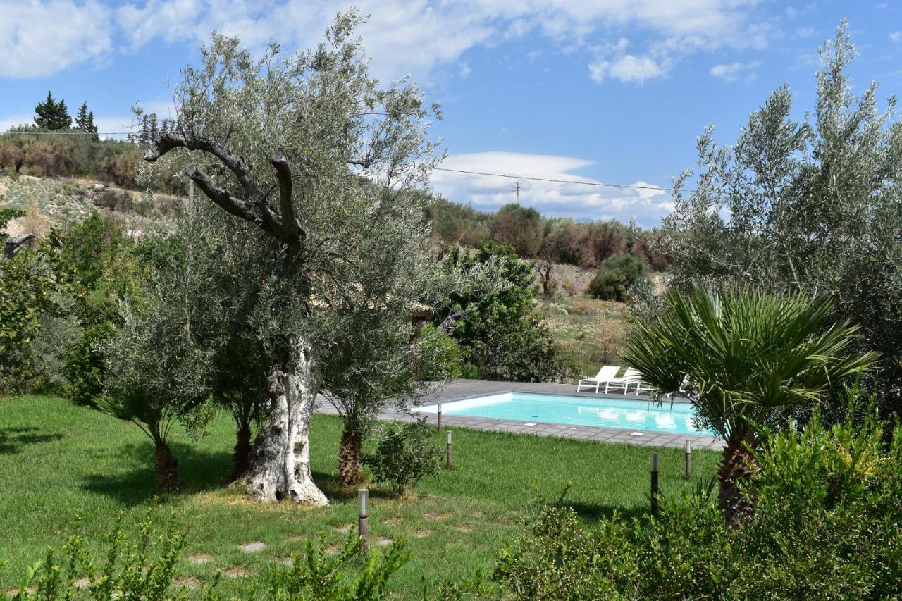 Vecchia Dimora Resort Centuripe Buitenkant foto