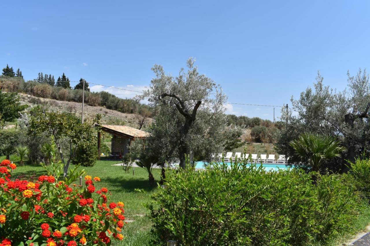 Vecchia Dimora Resort Centuripe Buitenkant foto